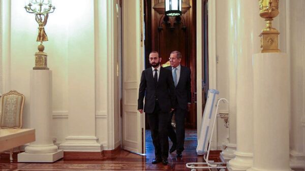Արարատ Միրզոյանի հանդիպումը Սերգեյ Լավրովի հետ - Sputnik Արմենիա