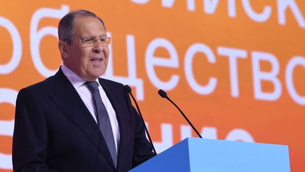 Министр иностранных дел РФ Сергей Лавров на открытом уроке в рамках II просветительского марафона Новое Знание в Москве - Sputnik Армения