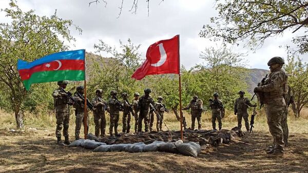 Первые военные учения Турции и Азербайджана в Карабахе - Sputnik Армения