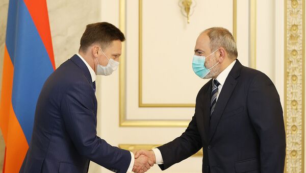 Премьер-министр Никол Пашинян принял председателя правления Евразийского банка развития (ЕАБР) Николая Подгузова и возглавляемую им делегацию (6 сентября 2021). Еревaн - Sputnik Արմենիա