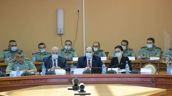 Совещание по теме случаев самоубийств в Вооруженных Силах и путей предотвращения (10 сентября 2021). Еревaн - Sputnik Армения