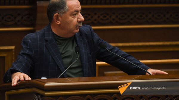 Агван Варданян во время заседания НС (13 сентября 2021). Еревaн - Sputnik Армения