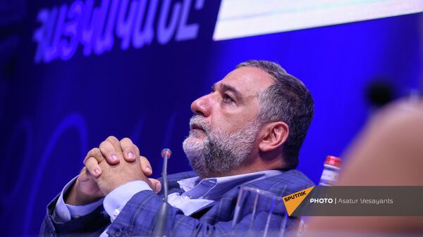 Рубен Варданян на форуме Из Армении 2020 в Армению 2041 (19 сентября 2021). Еревaн - Sputnik Армения