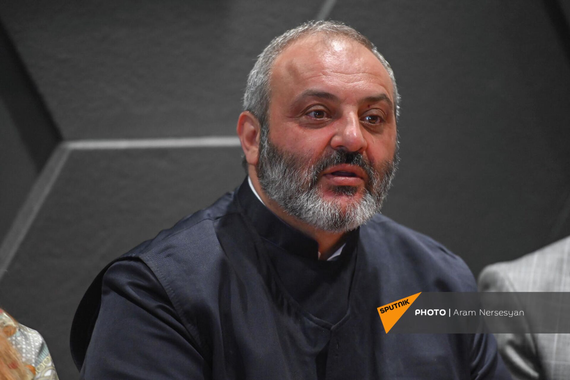 Предстоятель Тавушской епархии Армянской Апостольской церкви архиепископ Баграт Галстанян Предстоятель Тавушской епархии Армянской Апостольской церкви архиепископ Баграт Галстанян - Sputnik Армения, 1920, 28.09.2021