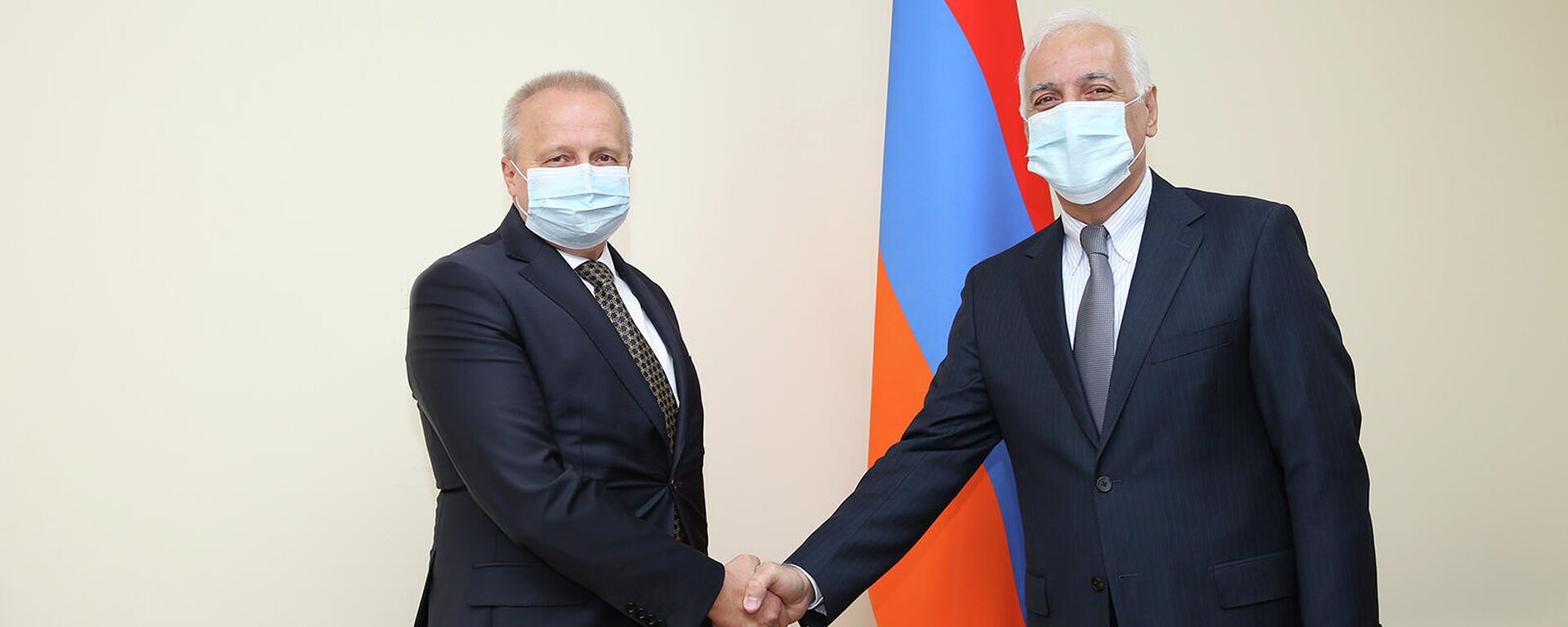 Վահագն Խաչատուրյանն ու Սերգեյ Կոպիրկինը - Sputnik Արմենիա, 1920, 07.10.2021