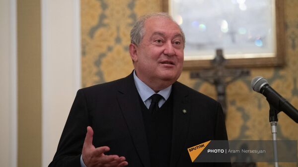 Президент Армен Саркисян на встрече с представителями армянской диаспоры и духовенства (7 октября 2021). Рим - Sputnik Армения