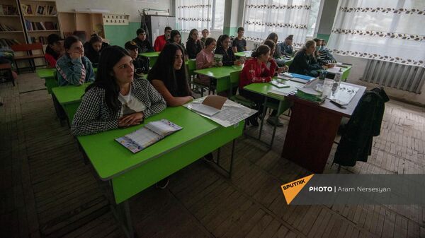 Школа в Гегаркунике - Sputnik Армения