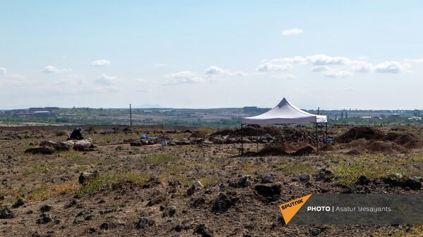 Раскопки некрополя Неркин Навер в Арагацотнской области Армении - Sputnik Армения