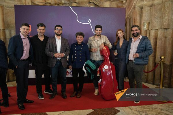 «Կառլեն Նուրիջանյան» ֆիլմի պրեմիերայի հյուրերը «Կառլեն Նուրիջանյան» ֆիլմի պրեմիերայի հյուրերը - Sputnik Արմենիա