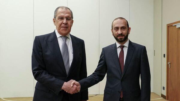 Встреча г;лав МИД Армении и России Арарата Мирзояна и Сергея Лаврова в рамках СМИД стран СНГ (14 октября 2021). Москва - Sputnik Армения