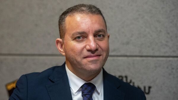 Министр экономики Ваан Керобян в гостях радио Sputnik - Sputnik Արմենիա