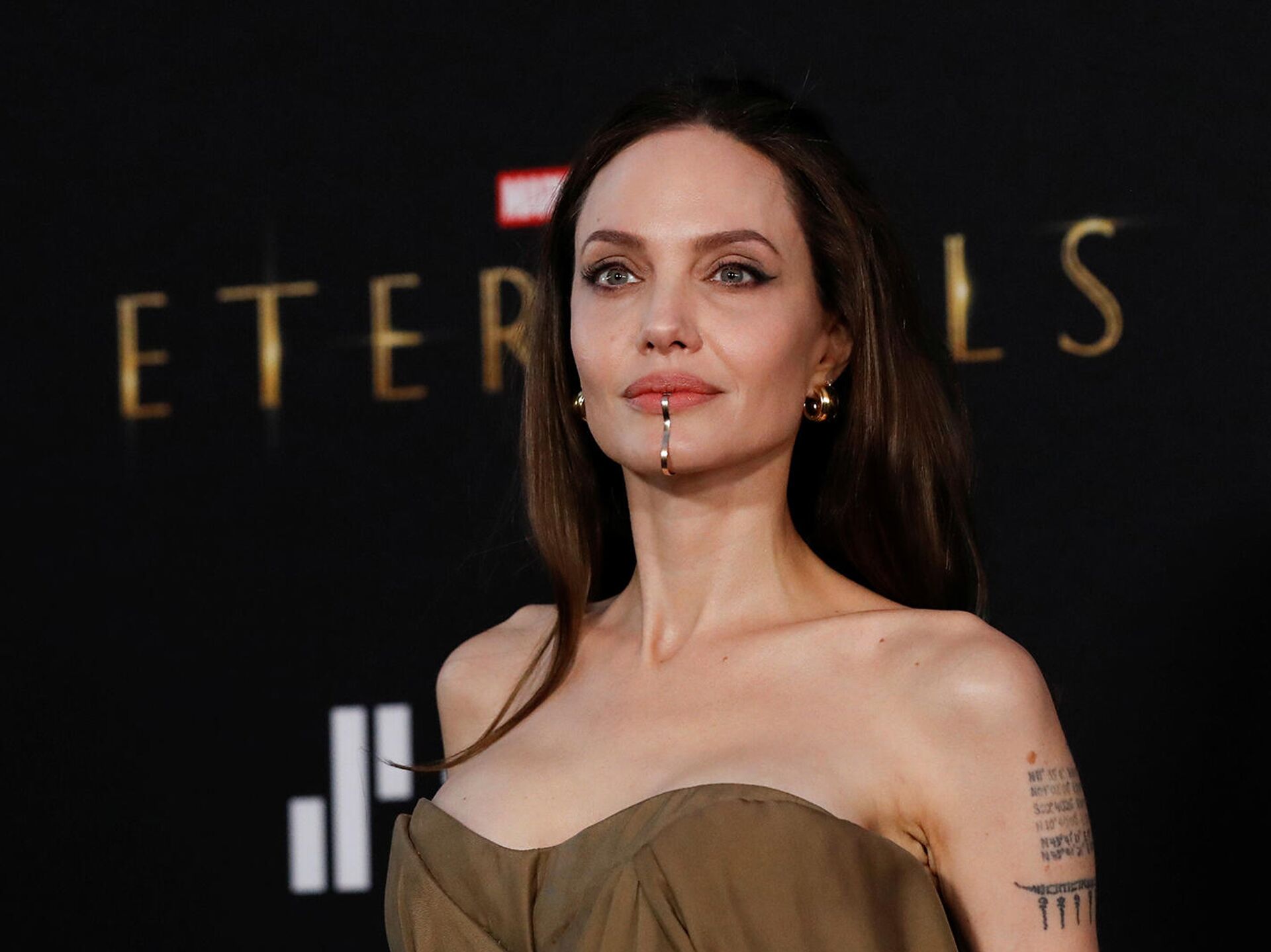 Salma Hayek Angelina Jolie Birthday Cake
