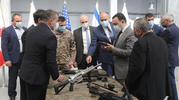 В Тбилиси открылся завод по производству автоматических винтовок GI-4 - Sputnik Армения