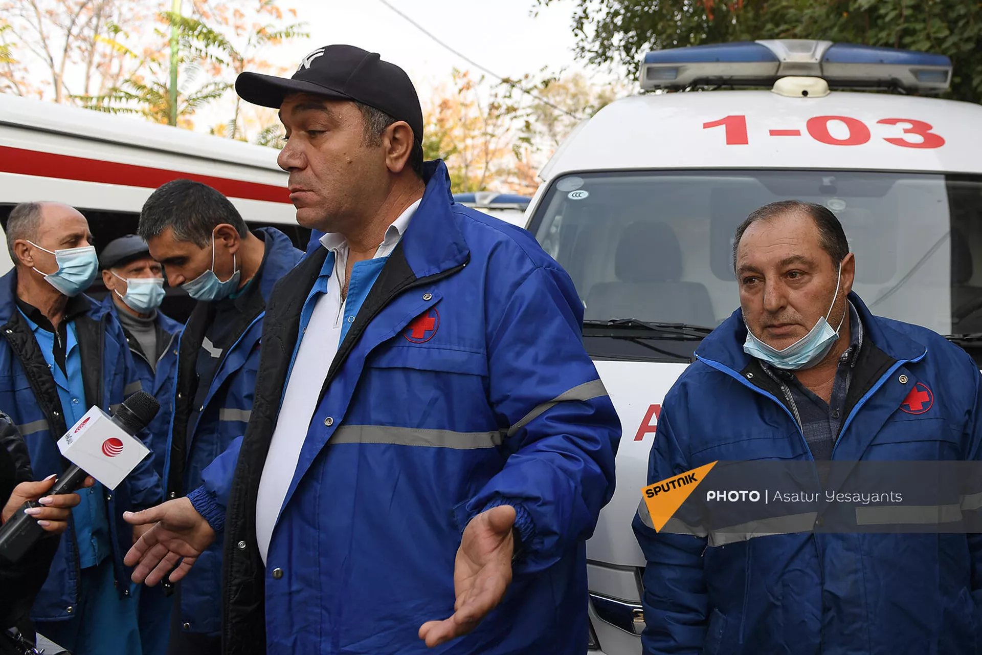 Водители службы Скорая помощь собрались на акцию протеста (2 ноября 2021)․ Еревaн - Sputnik Армения, 1920, 02.11.2021