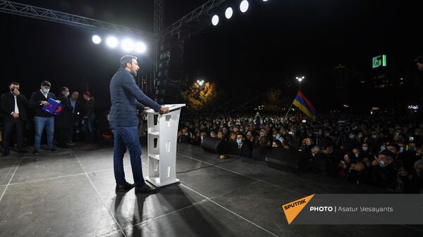 Митинг оппозиции на площади Свободы (8 ноября 2021). Еревaн - Sputnik Армения