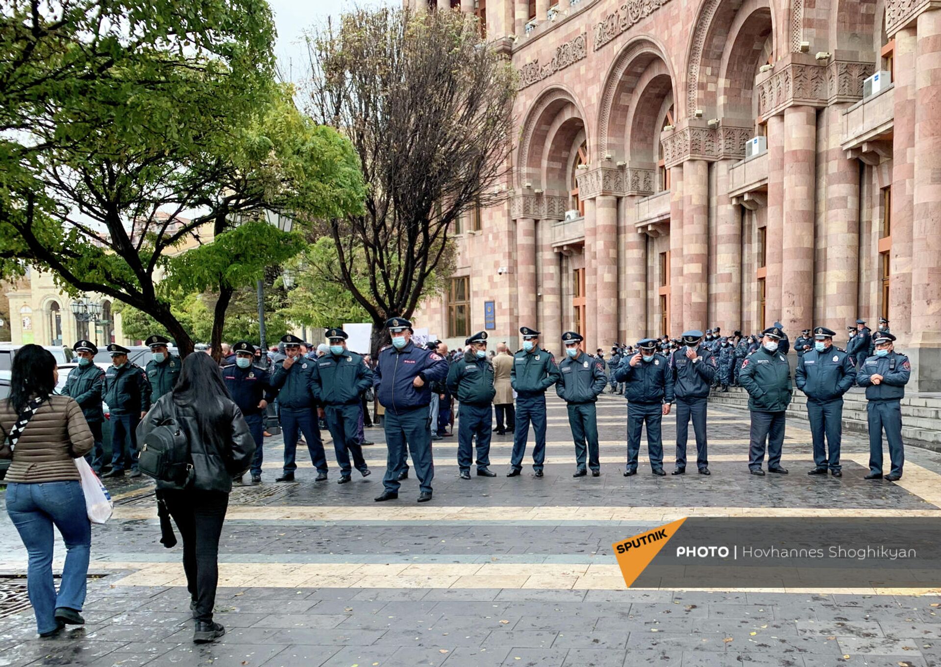 Акция протеста перед домом Правительства (11 ноября 2021). Еревaн - Sputnik Արմենիա, 1920, 11.11.2021