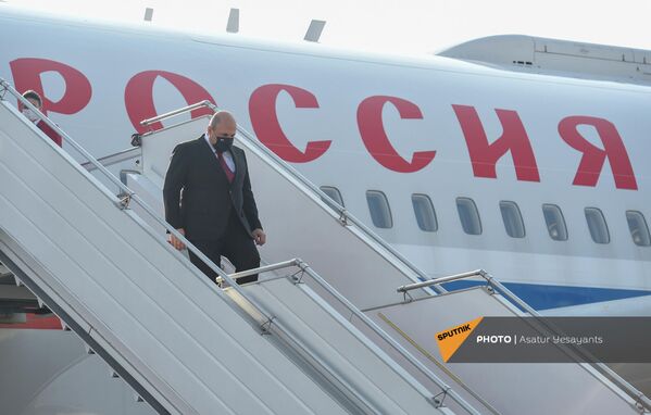 ՌԴ վարչապետ Միխայիլ Միշուստինը&#x60; «Զվարթնոց» օդանավակայանում - Sputnik Արմենիա