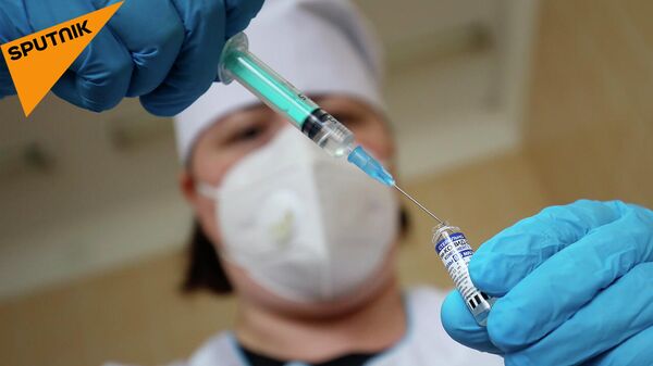 Россия будет поддерживать взаимное признание сертификатов вакцин. В списке первых — Венгрия - Sputnik Армения