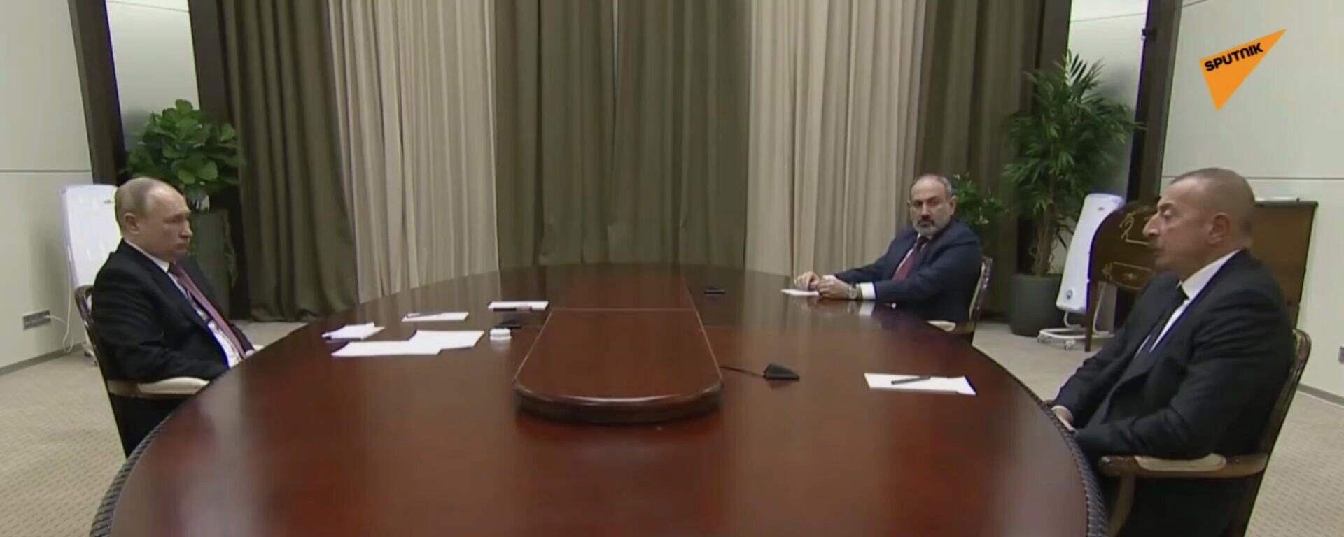 Встреча Путина, Пашиняна и Алиева в Сочи - Sputnik Армения, 1920, 26.11.2021