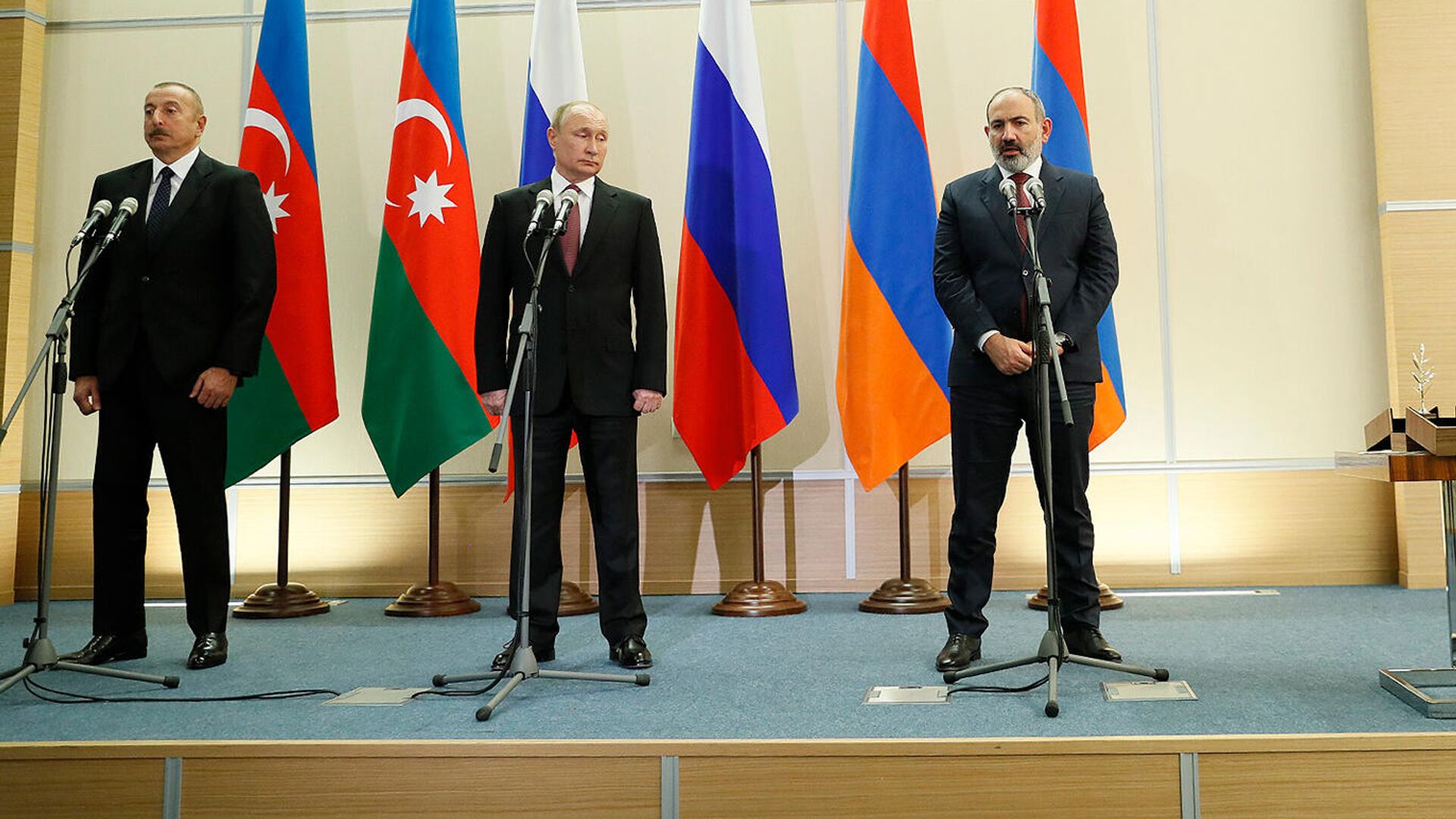 Заявление Путина, Пашиняна и Алиева для СМИ по итогам переговоров (26 ноября 2021). Сочи - Sputnik Армения, 1920, 26.11.2021