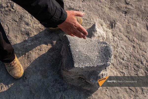 Археологические раскопки в административном районе Еревана Шенгавите - Sputnik Армения