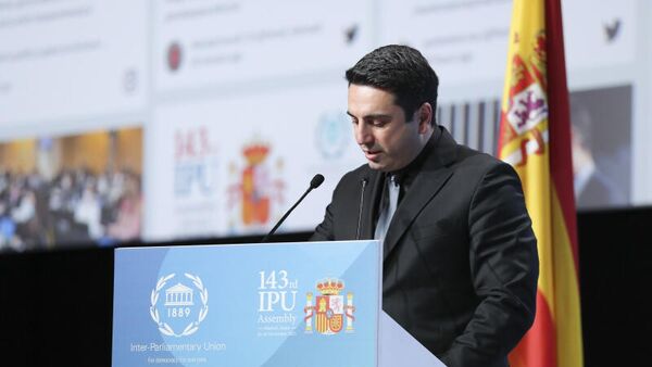 Спикер Национального собрания Армении Ален Симонян выступает на ассамблее Межпарламентского союза (28 ноября 2021). Мадрид - Sputnik Армения