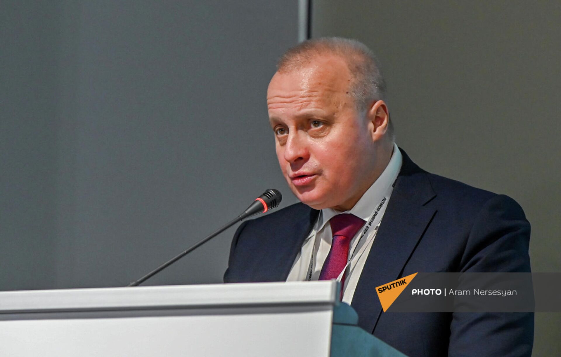 Посол РФ в Армении Сергей Копыркин на международной научно-практической конференции Исторический опыт Спитакского землетрясения. современные технологии сейсмической безопасности (6 декабря 2021). Еревaн Посол РФ в Армении Сергей Копыркин на международной научно-практической конференции Исторический опыт Спитакского землетрясения. современные технологии сейсмической безопасности (6 декабря 2021). Еревaн - Sputnik Армения, 1920, 06.12.2021