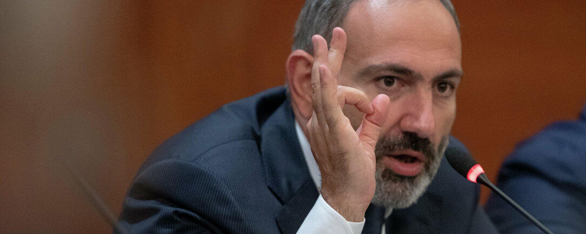 Ինչու է Փաշինյանի վարկանիշն արագ տեմպերով անկում գրանցում Ինչու է Փաշինյանի վարկանիշն արագ տեմպերով անկում գրանցում - Sputnik Արմենիա, 1920, 10.12.2021