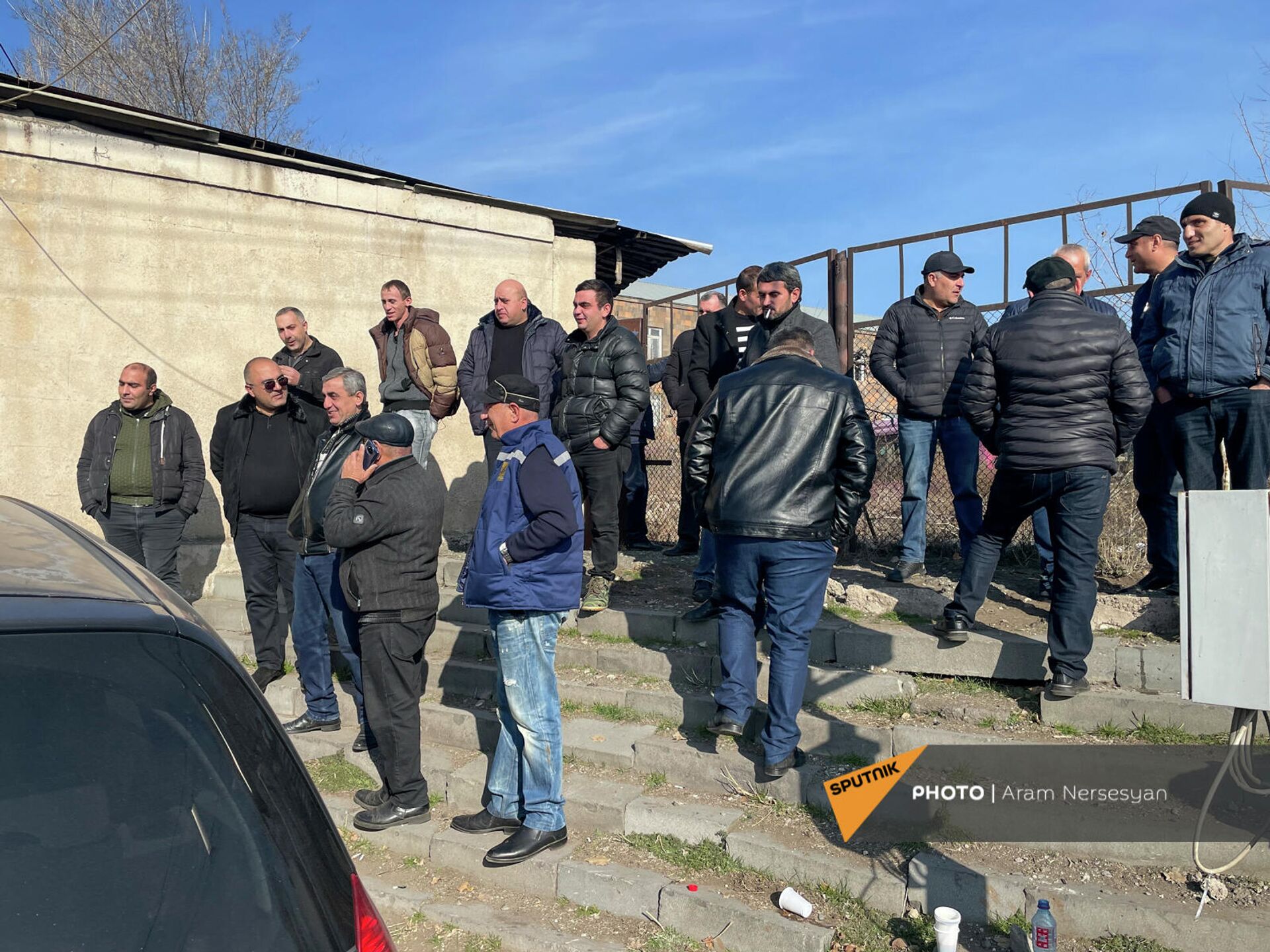 Бойкот водителей автобусов перед автобусным парком (13 декабря 2021). Еревaн Бойкот водителей автобусов перед автобусным парком (13 декабря 2021). Еревaн - Sputnik Армения, 1920, 13.12.2021