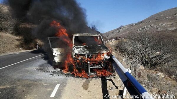 Կապան-Աղվանի ավտոճանապարհին մեքենա է այրվել - Sputnik Արմենիա