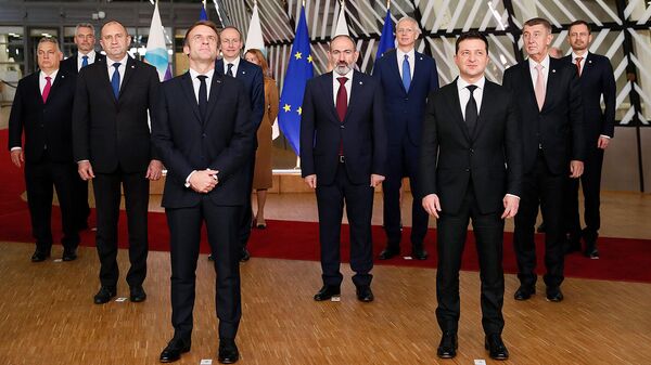 Премьер-министр Никол Пашинян принял участие в 6-м саммите Восточного партнерства (15 декабря 2021). Брюссель - Sputnik Армения