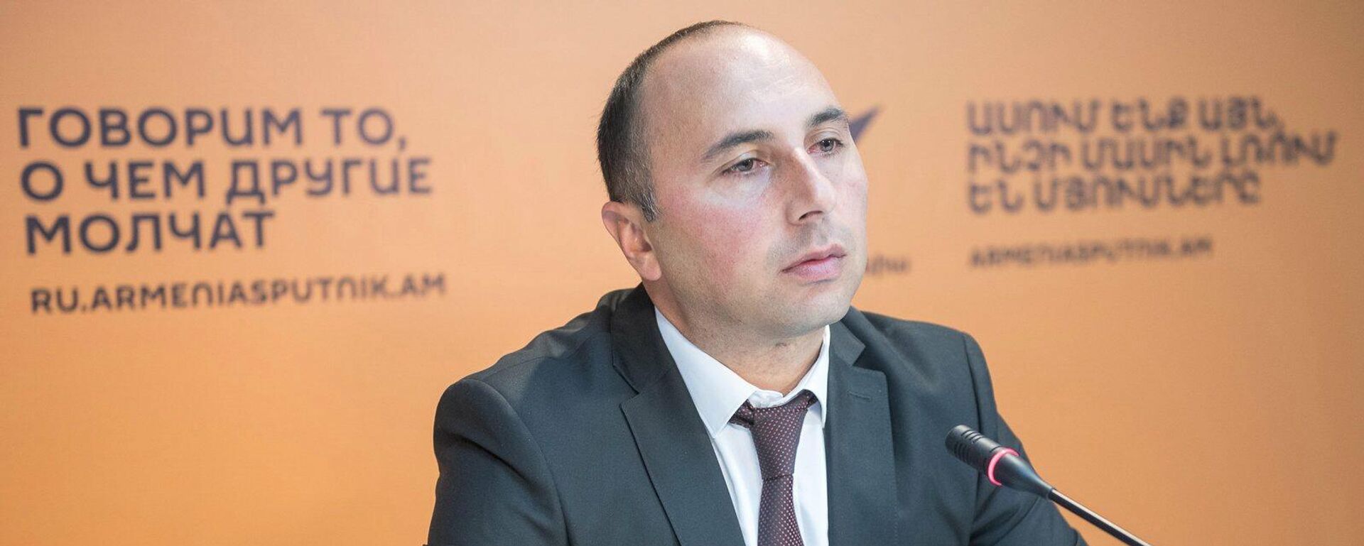 Հովհաննիսյան. Անկարան փորձելու է թուրքալեզու երկրների միավորումը հակադրել ՆԱՏՕ–ին ու ՀԱՊԿ–ին Հովհաննիսյան. Անկարան փորձելու է թուրքալեզու երկրների միավորումը հակադրել ՆԱՏՕ–ին ու ՀԱՊԿ–ին - Sputnik Արմենիա, 1920, 17.12.2021
