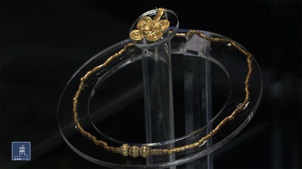 Выставка Мецаморское золото, одна из крупнейших коллекций археологического золота в Армении - Sputnik Армения
