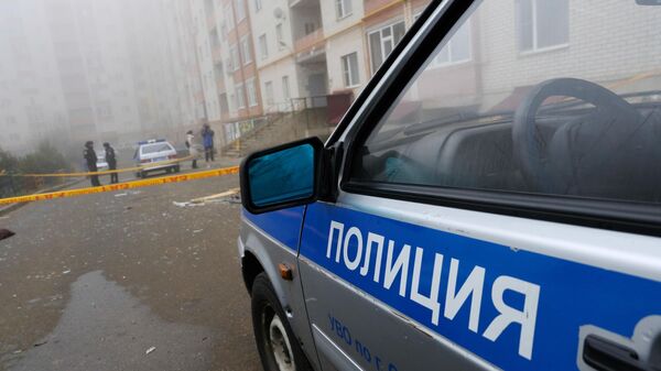 Ситуация около жилого дома в Ставрополе, где произошел взрыв гранаты - Sputnik Армения