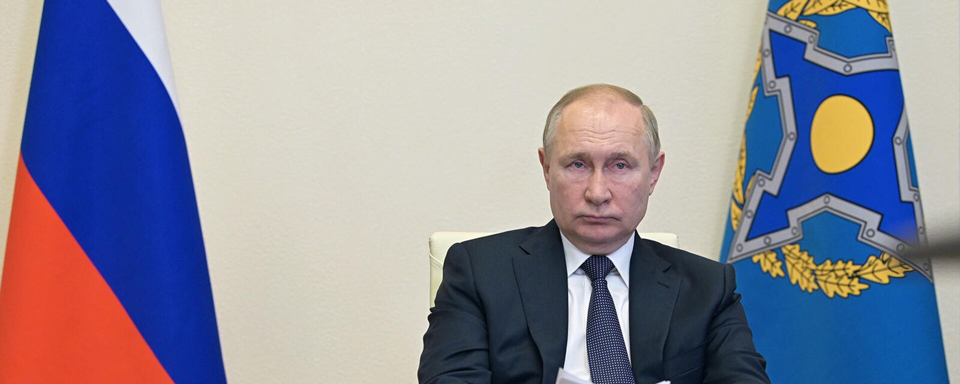 Ռուսաստանի նախագահ Վլադիմիր Պուտնիկը՝ ՀԱՊԿ-ի անդամ պետությունների ղեկավարների առցանց նիստում (10 հունվարի, 2022թ)․ Մոսկվա - Sputnik Արմենիա, 1920, 13.01.2022