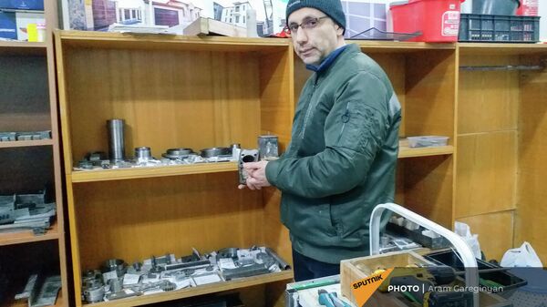 Ваан Исаджанян, соавтор модели солдата-робота - Sputnik Армения