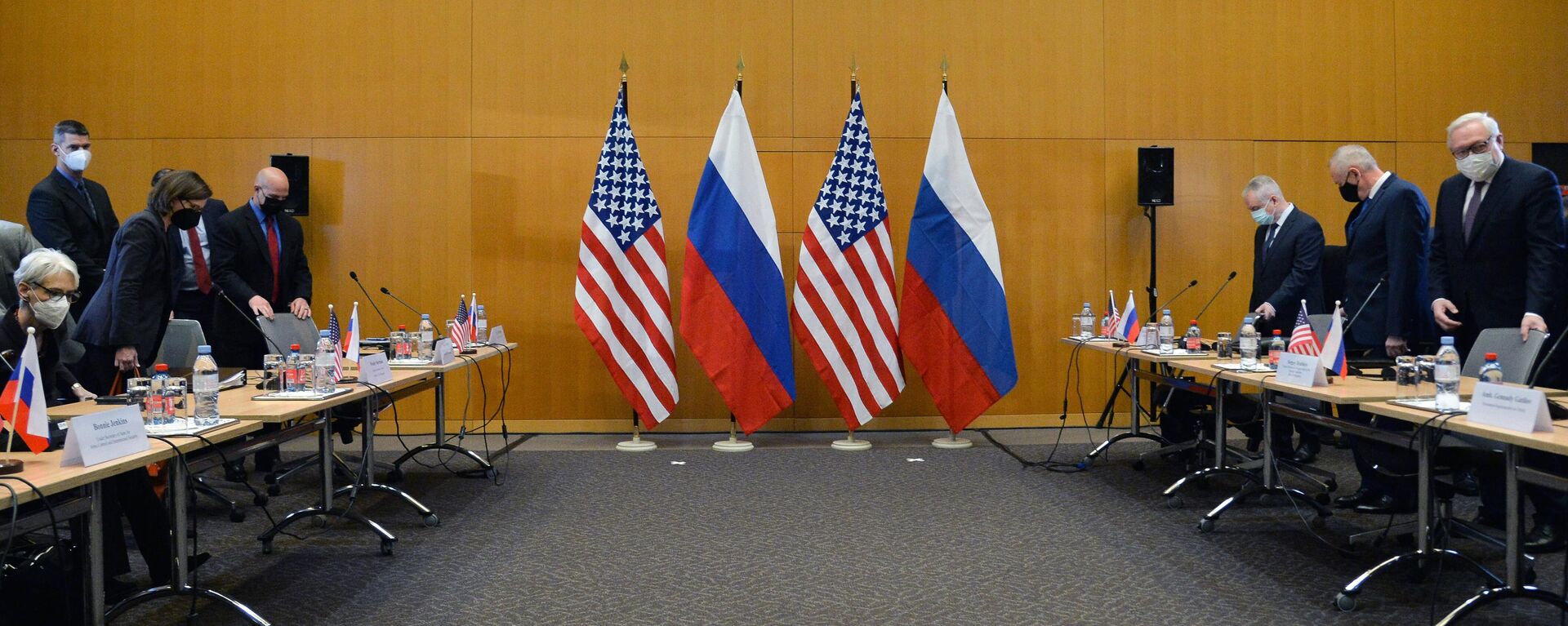 Переговоры Россия–США по гарантиям безопасности в Женеве - Sputnik Армения, 1920, 13.01.2022