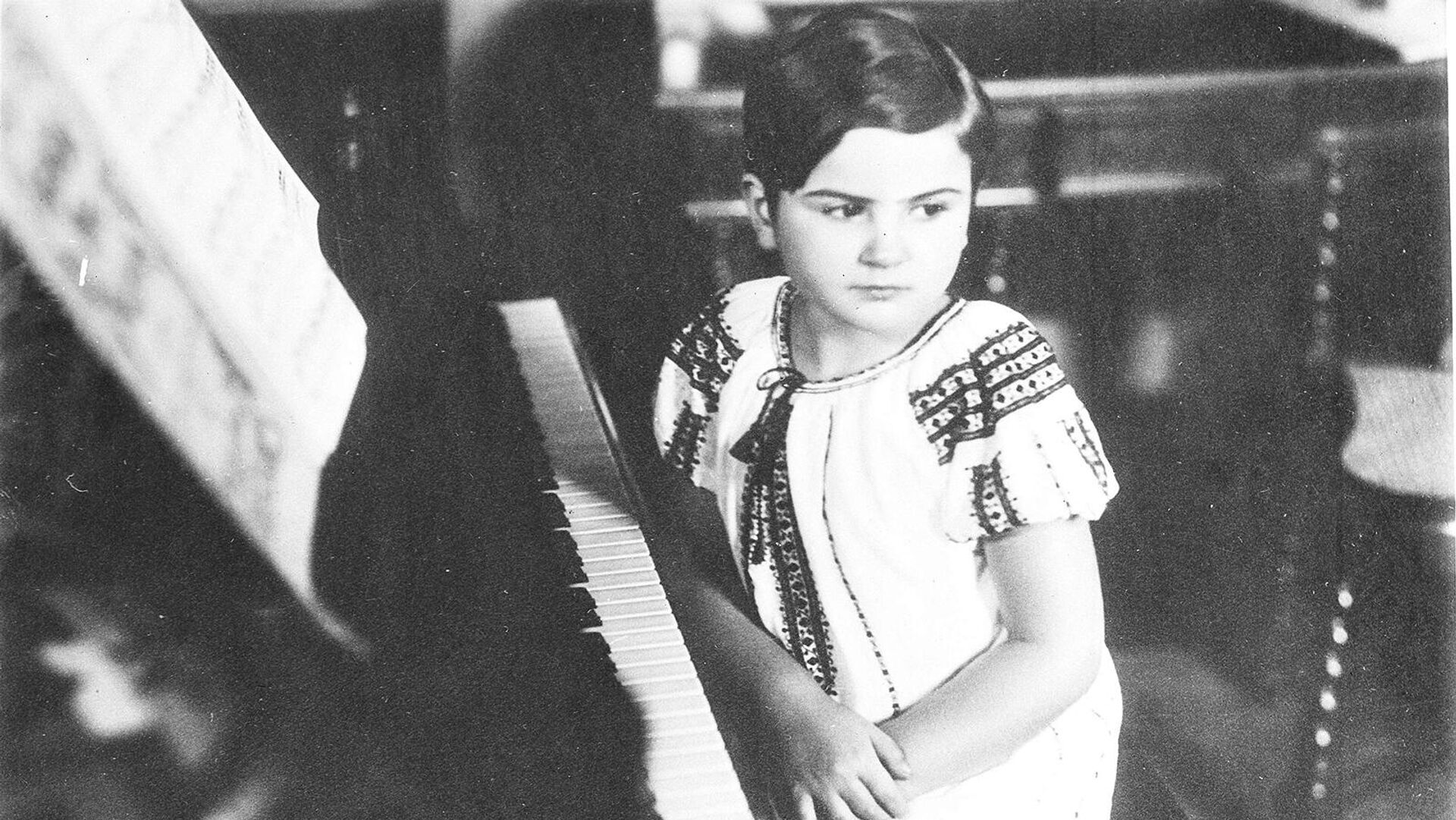 Пианистка Рут Сленчиньски в восьмилетнем возрасте - Sputnik Армения, 1920, 16.01.2022