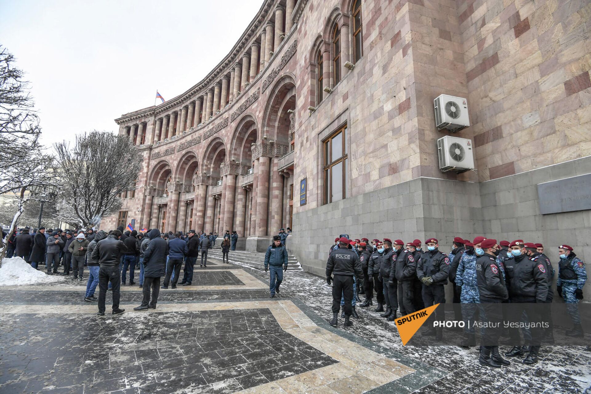 Акция протеста перед Домом правительства (20 января 2022). Еревaн Акция протеста перед Домом правительства (20 января 2022). Еревaн - Sputnik Армения, 1920, 20.01.2022