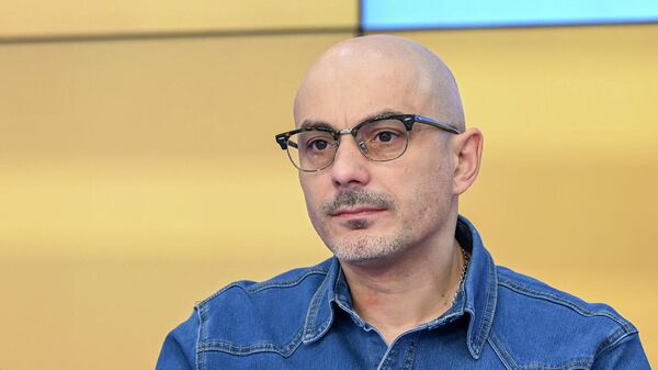  С честью выдержал нелегкое время. Армен Гаспарян об отставке президента Армении  - Sputnik Արմենիա