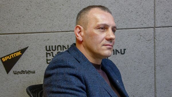 Сергей Булычев в гостях радио Sputnik - Sputnik Արմենիա