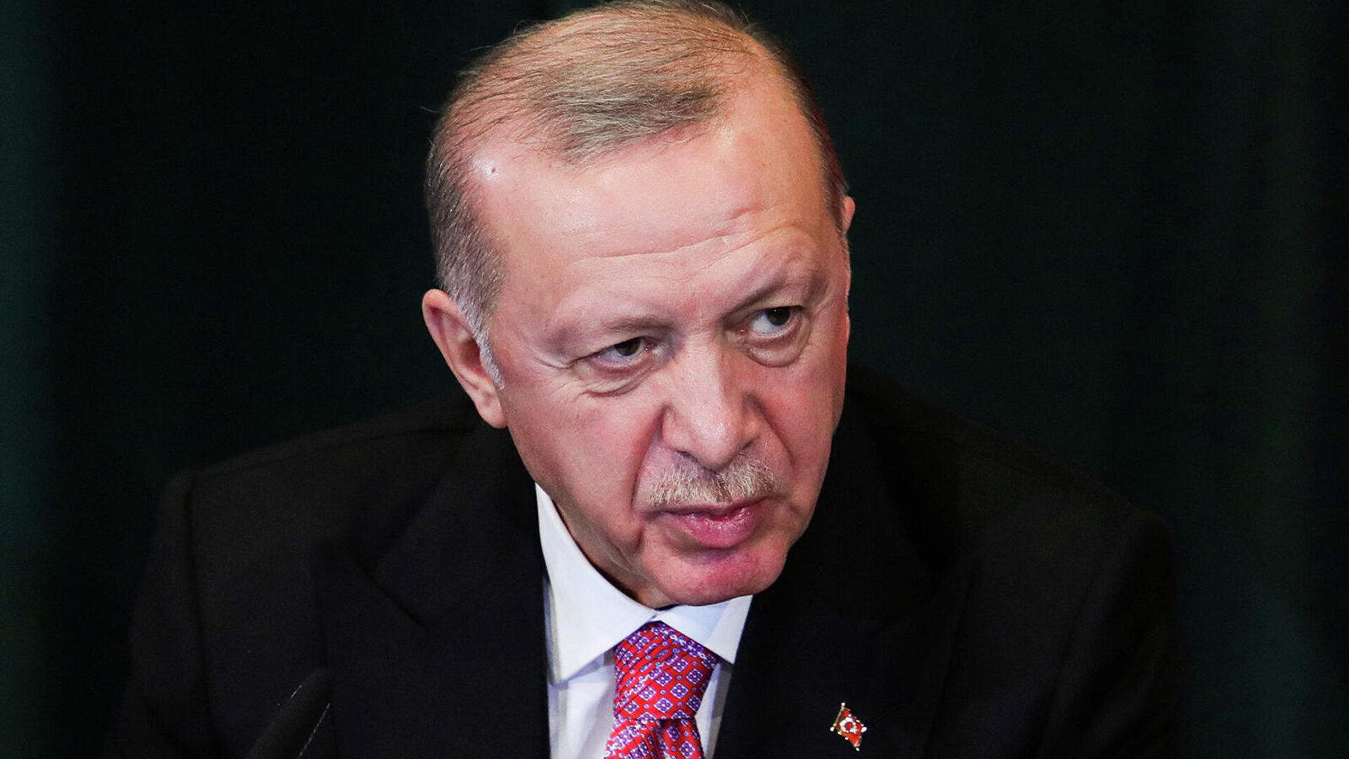 Президент Турции Реджеп Тайип Эрдоган на пресс-конференции в Албагии (17 января 2022). Тирана - Sputnik Армения, 1920, 29.03.2022