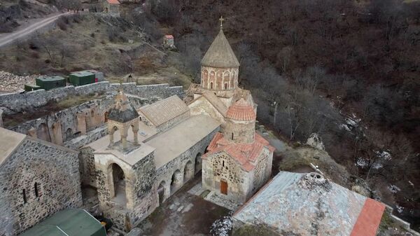 Российские миротворцы в Нагорном Карабахе посетили монастырский комплекс Дадиванк - Sputnik Армения