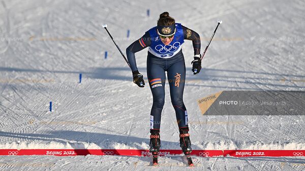 Лыжница Катя Галстян во время спринта на XXIV Зимних Олимпийских играх (8 февраля 2022). Пекин - Sputnik Армения