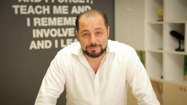 Ալոյան. «Շարքային կուսակցական տնօրենը նույնպես մնում է որպես լծակ, որով կարող ազդել ուսուցիչների վրա» - Sputnik Արմենիա