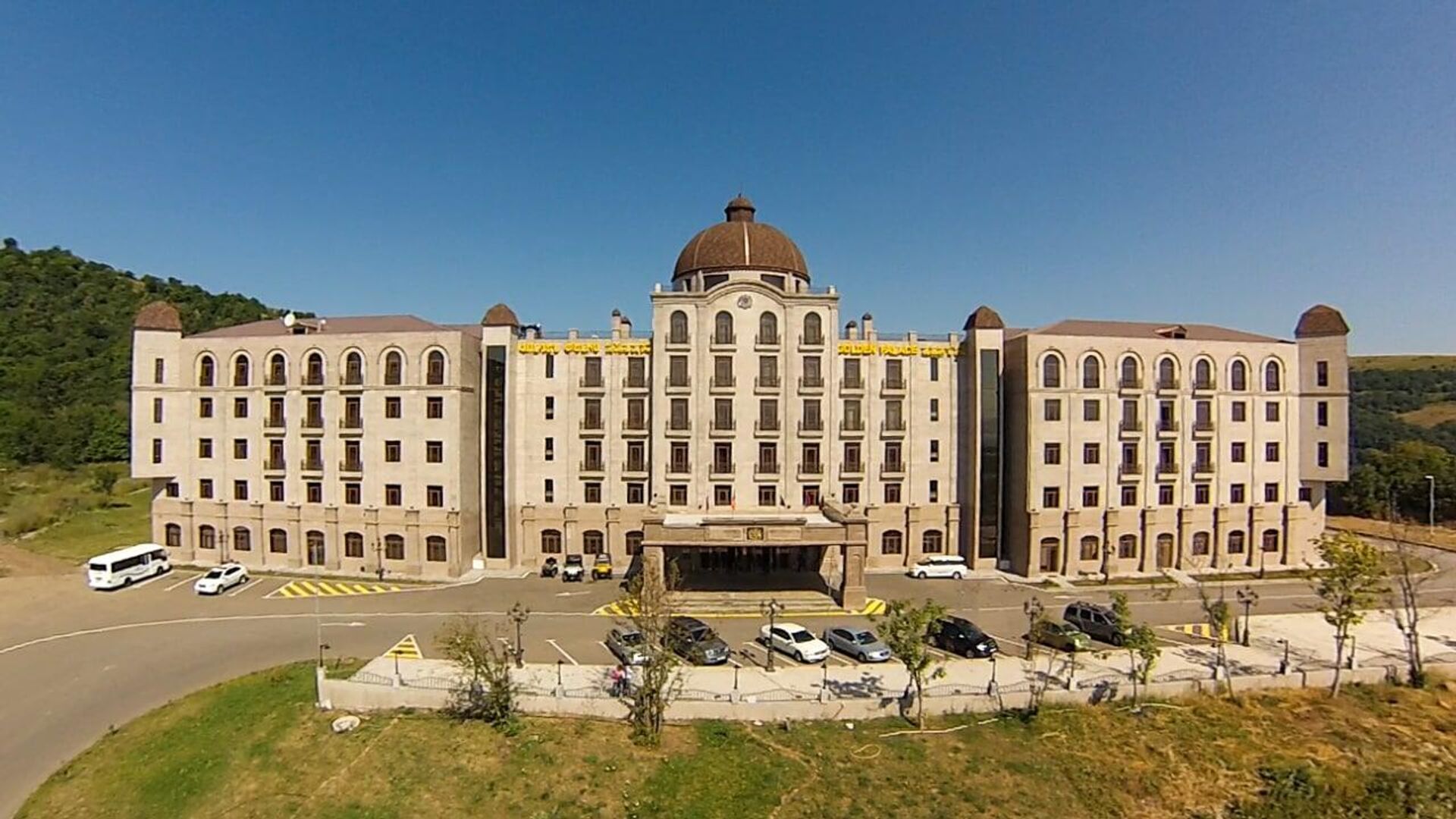 Отель Golden Palace в Цахкадзоре - Sputnik Армения, 1920, 12.01.2022