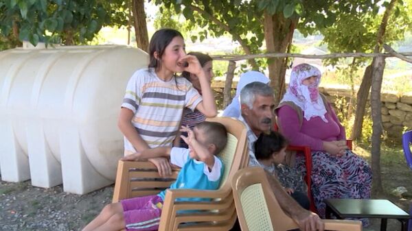 Семья курдов в Муше - Sputnik Армения