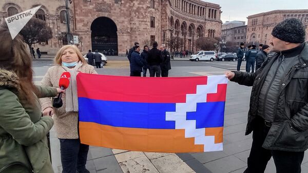 Արցախից տեղահանված քաղաքացիների բողոքի ակցիան (18 փետրվարի, 2022թ). Երևան - Sputnik Արմենիա