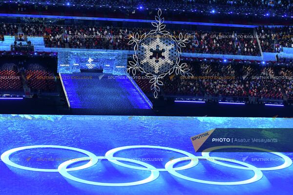 Օլիմպիական օղակները՝ Ձմեռային Օլիմպիական խաղերի փակման պաշտոնական արարողության ժամանակ - Sputnik Արմենիա