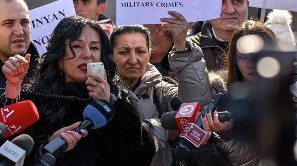 Ադրբեջանական պատվիրակության այցի դեմ  բողոքի ակցիա Երևանում - Sputnik Արմենիա